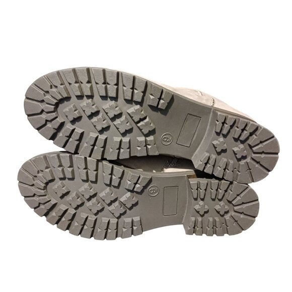 NEW‎ BC Pay Up Taupe V-Suede Lug Sole Ankle Boots Size 9 - Picture 8 of 11